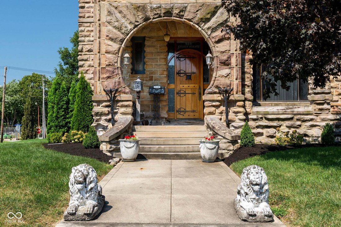 House in Frankfort, Indiana, United States 5 - 18811305