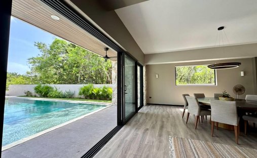 House in Lagos del Sol, Quintana Roo, Mexico 1