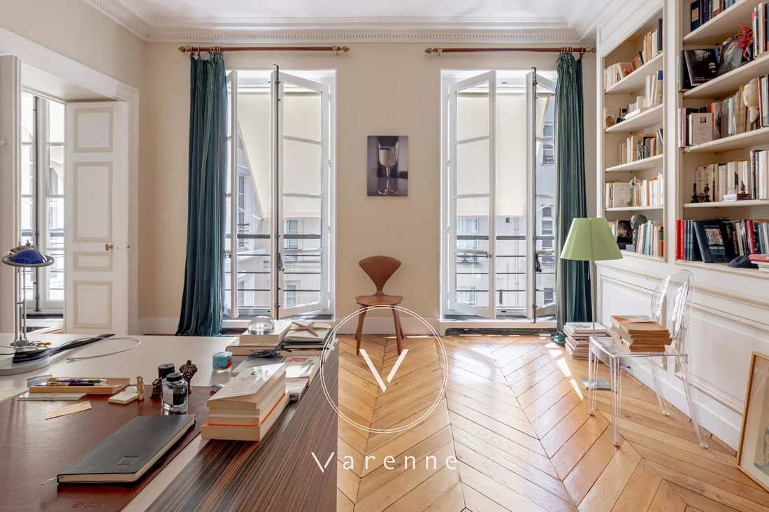 Apartment in Paris 7e Arrondissement, Paris, France 1 - 18812421