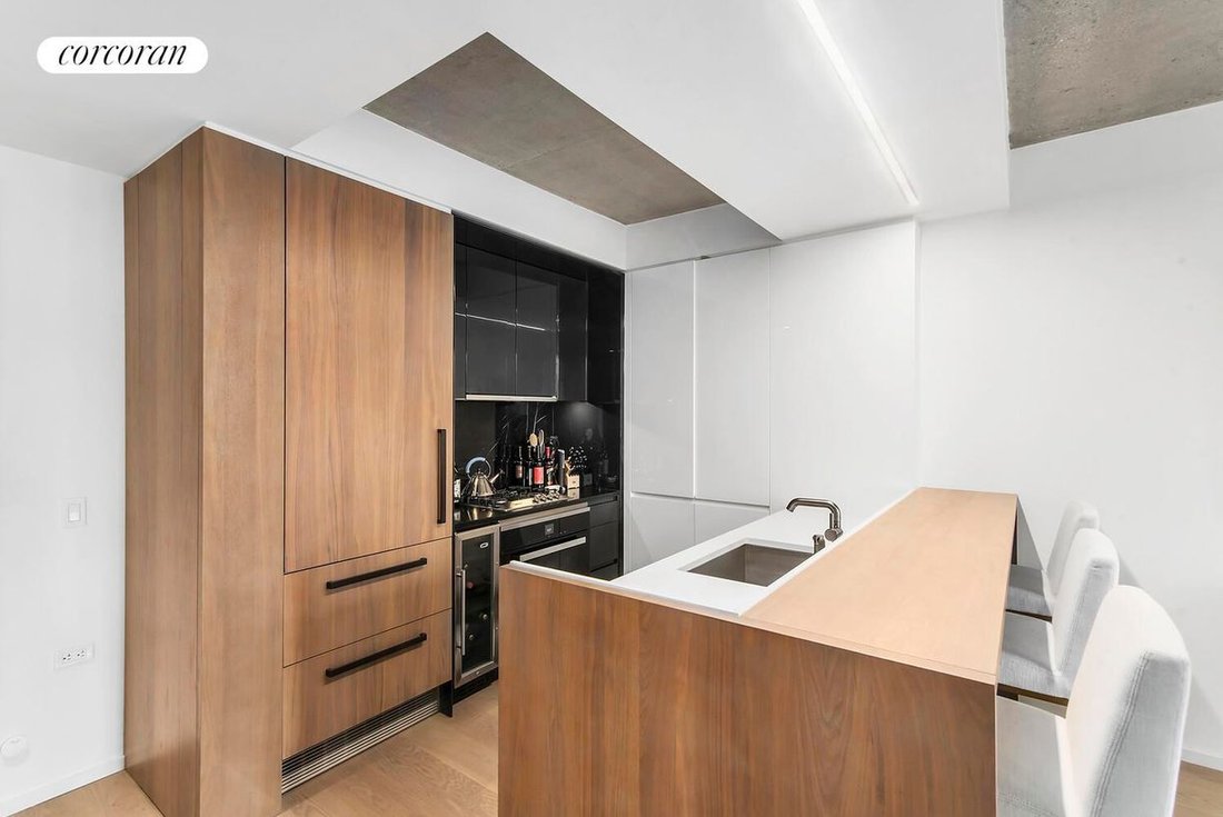 Condo in New York, New York, United States 2 - 18812779