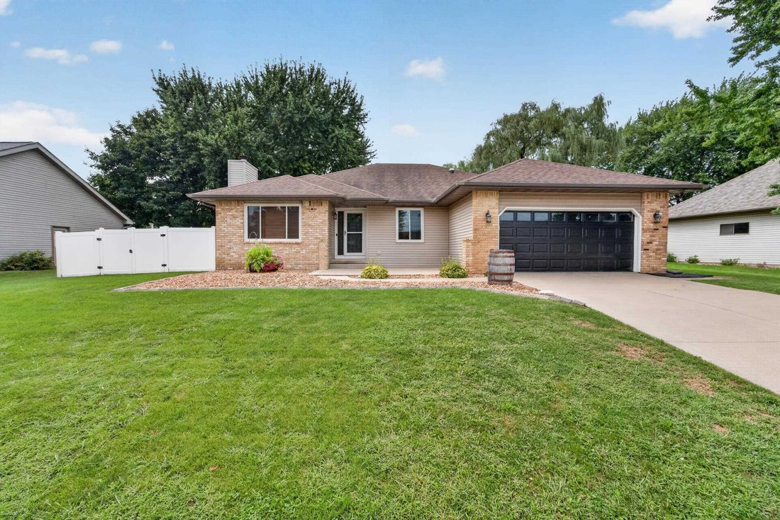 House in Waunakee, Wisconsin, United States 1 - 18813968
