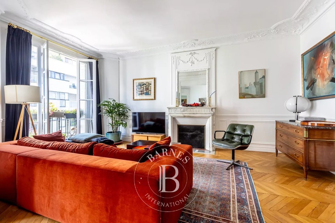 Appartement à Neuilly-sur-Seine, Île-de-France, France 3 - 18811272