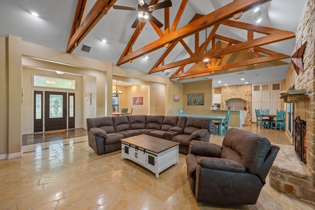 Casa en Seguin, Texas, Estados Unidos 5 - 18814446