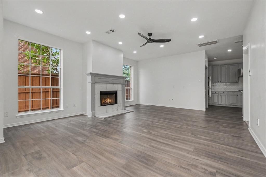 House in Carrollton, Texas, United States 3 - 17610463
