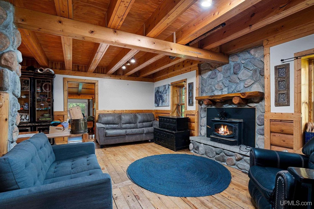 House in Florence, Wisconsin, United States 3 - 18813569