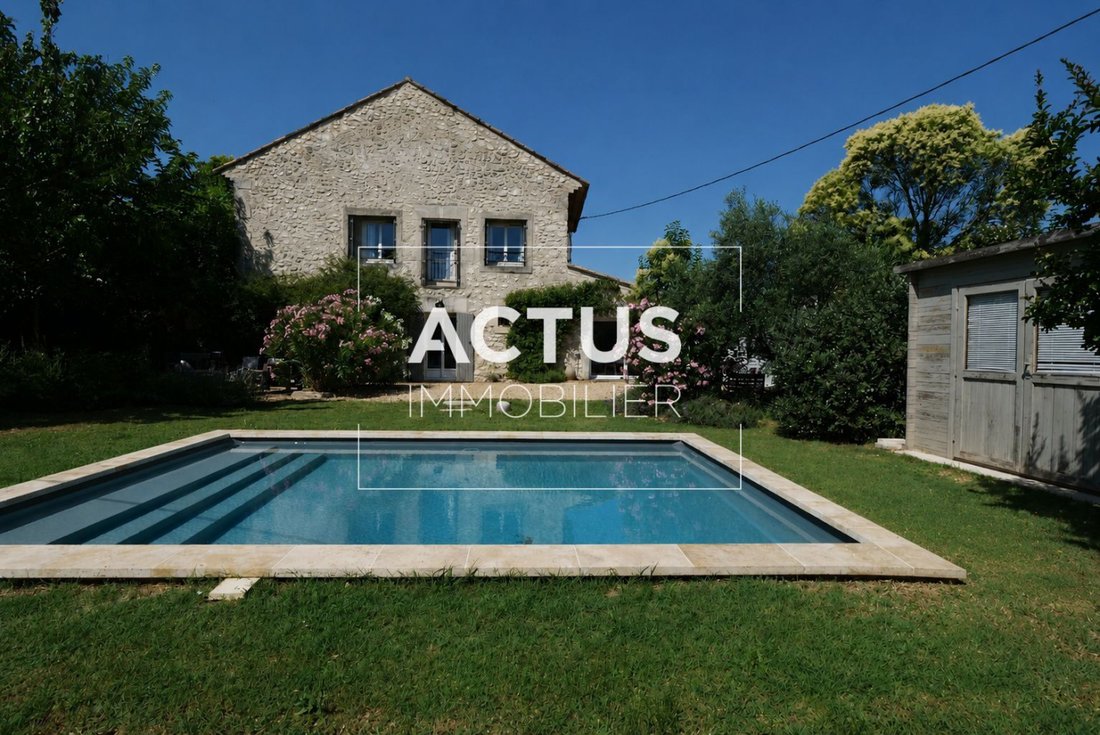 Casa a Plan-d'Orgon, Provenza-Alpi-Costa Azzurra, Francia 1 - 18811210