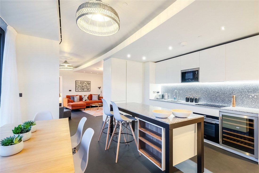 Apartamento en White City, Hammersmith y Fulham, Inglaterra 3 - 18811394