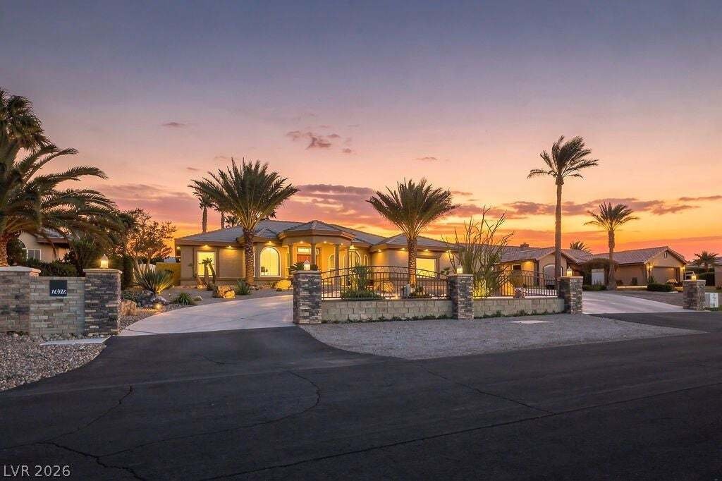 House in Las Vegas, Nevada, United States 3 - 18805022