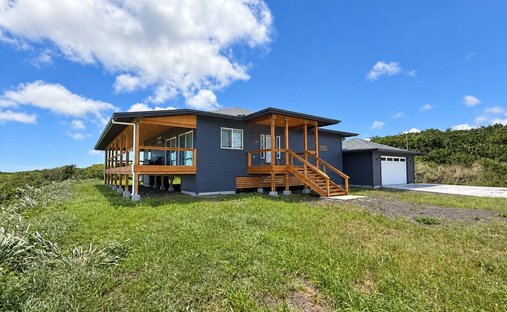 House in Naalehu, Hawaii, United States 1