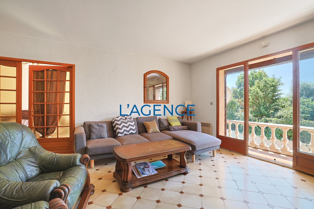 Villa in Hyeres, Provence-Alpes-Côte d'Azur, France 5 - 18812501