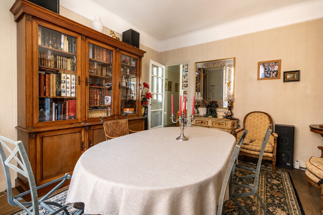 Apartment in Pereire-Malesherbes, Paris 17e Arrondissement, Paris 2 - 18813023
