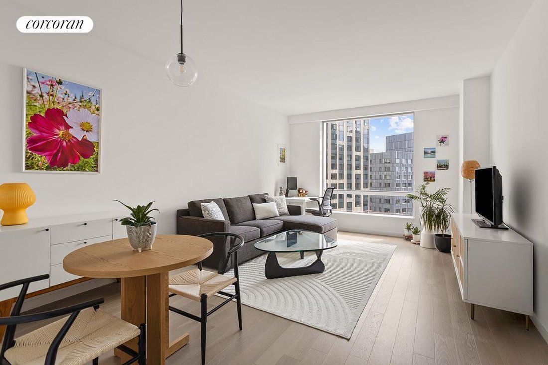 Co Op in New York, New York, United States 3 - 18812563