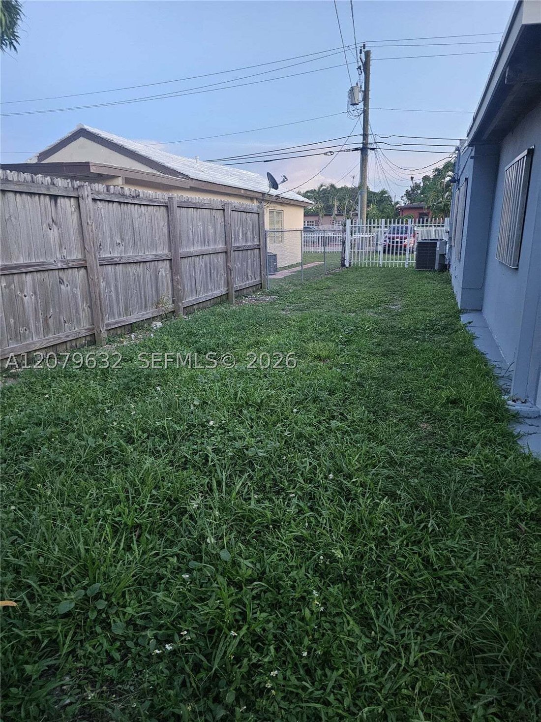 House in Miami, Florida, United States 3 - 18813748