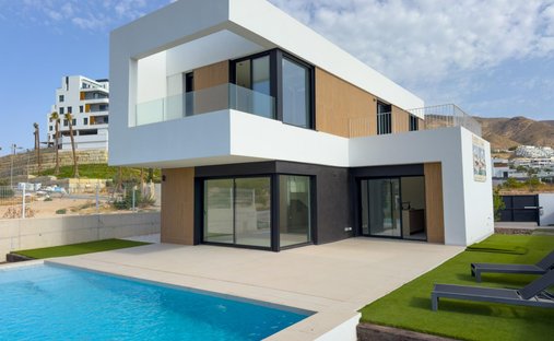 Villa in Finestrat, Valencian Community, Spain 1