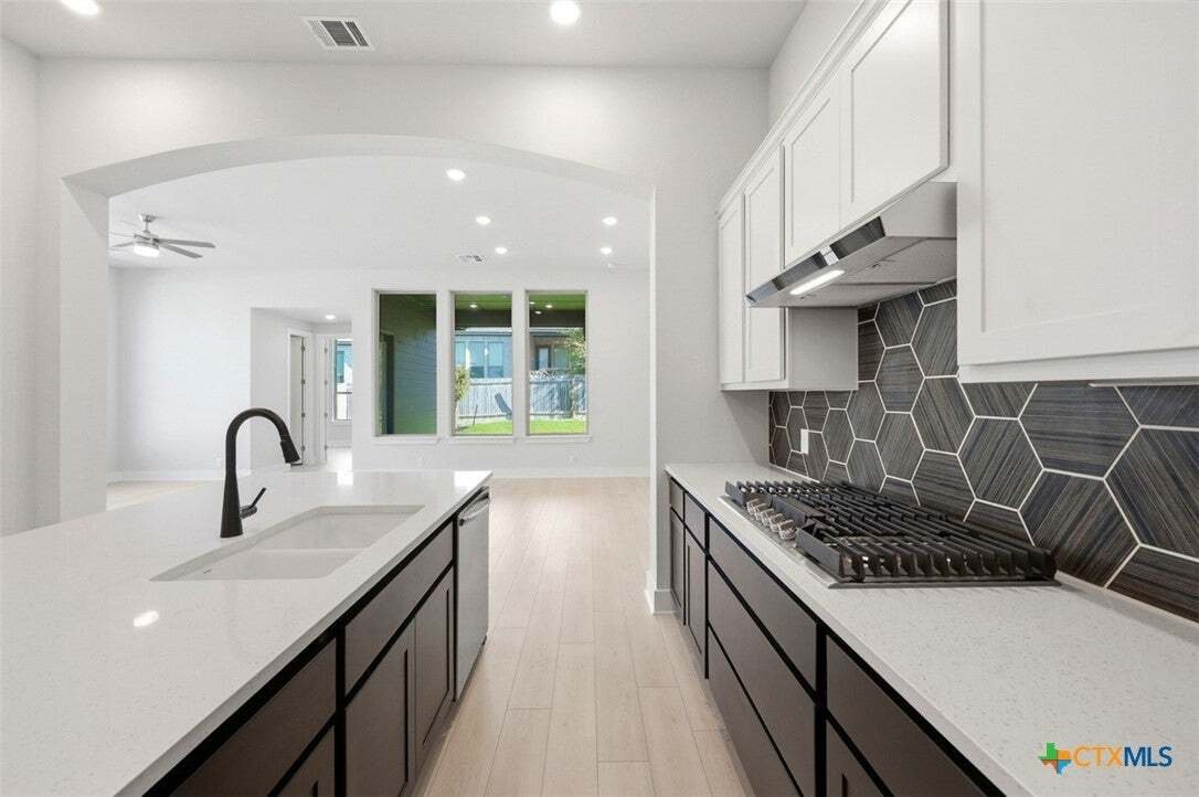 House in San Antonio, Texas, United States 3 - 17519418