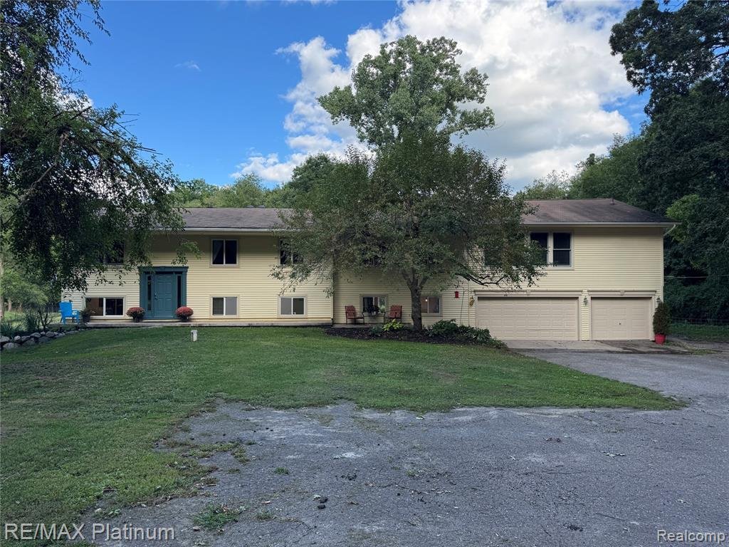House in Highland Charter Township, Michigan, United States 1 - 18811244