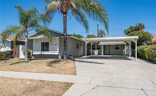 House in La Puente, California, United States 1