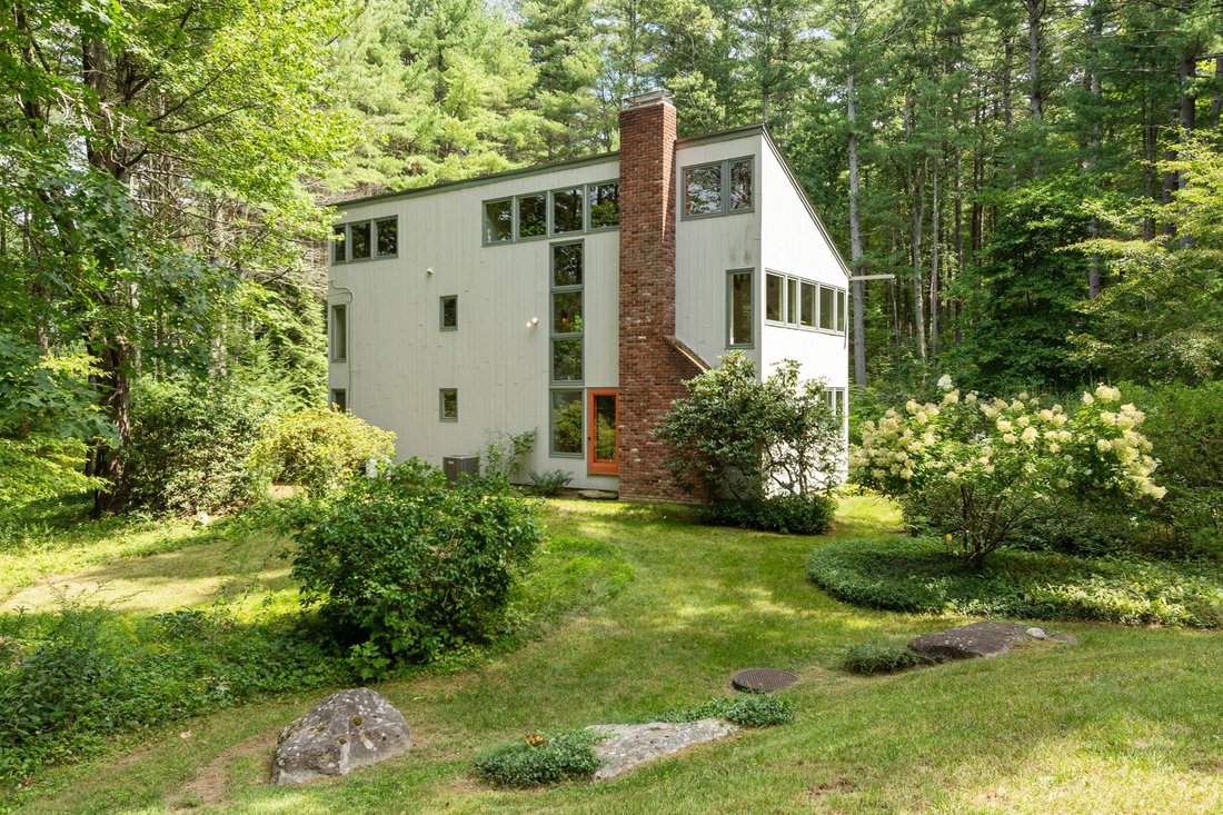 House in Harvard, Massachusetts, United States 3 - 18813140