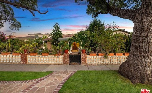House in Burbank, California, United States 1