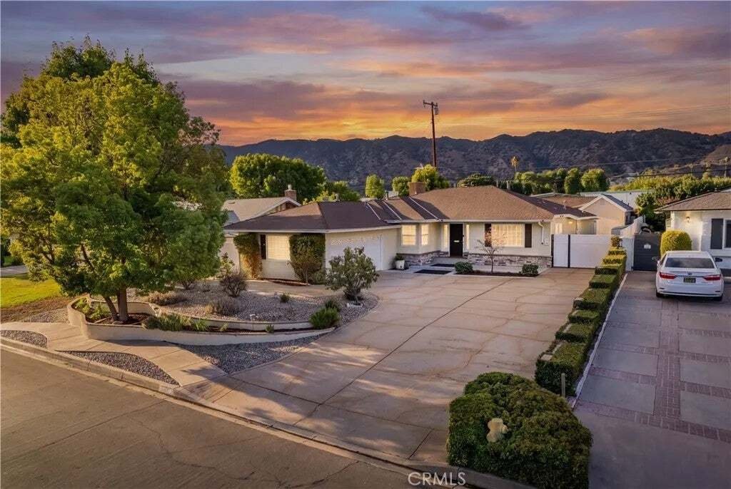 Casa a Glendora, California, Stati Uniti 2 - 18814350