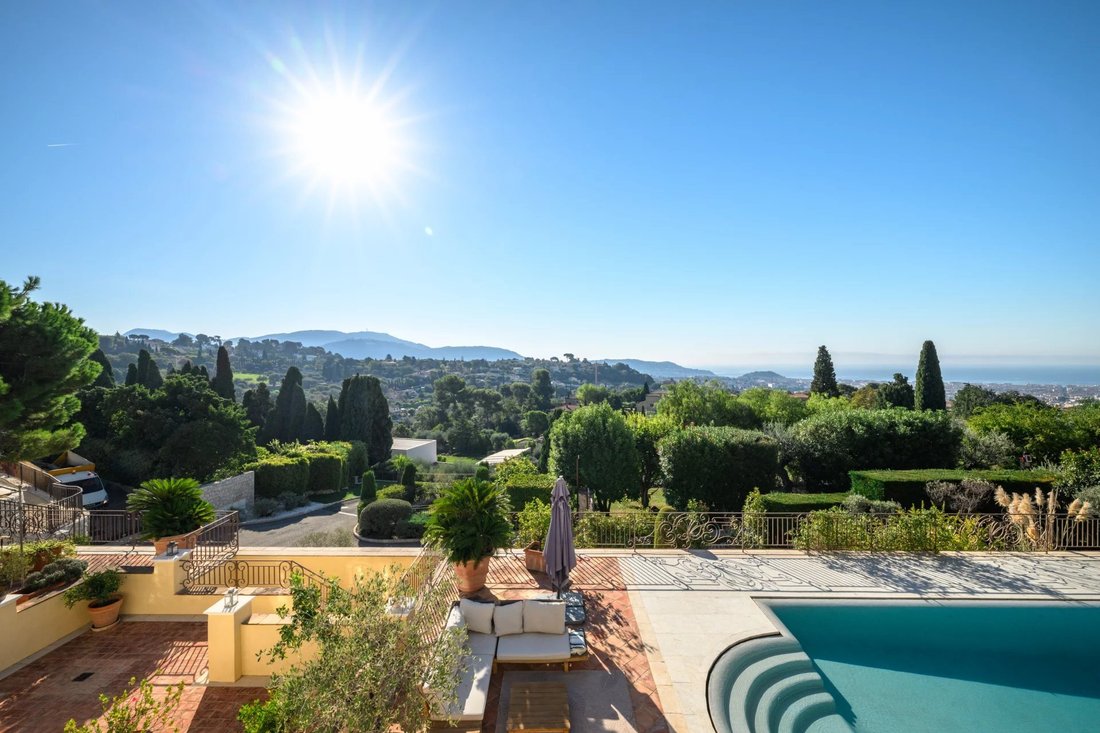Villa en Niza, Provenza-Alpes-Costa Azul, Francia 3 - 18812349