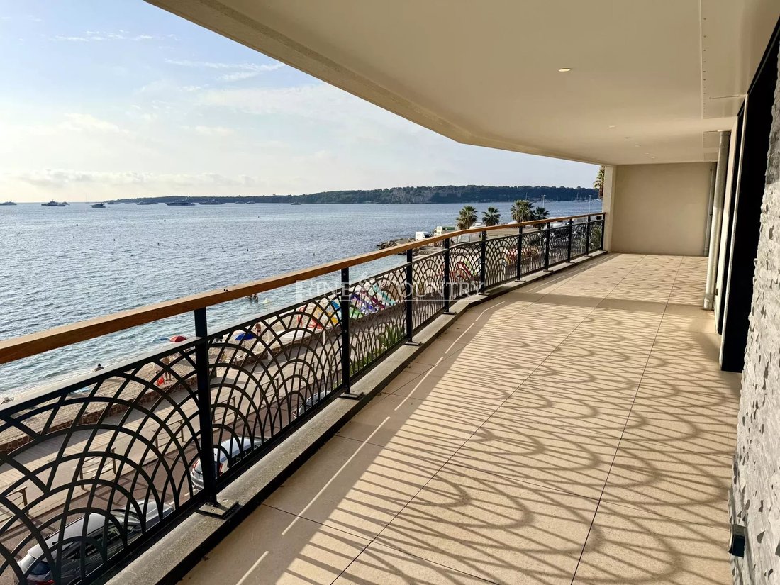 Appartement à Côte d'Azur, Provence-Alpes-Côte d'Azur, France 1 - 16731356