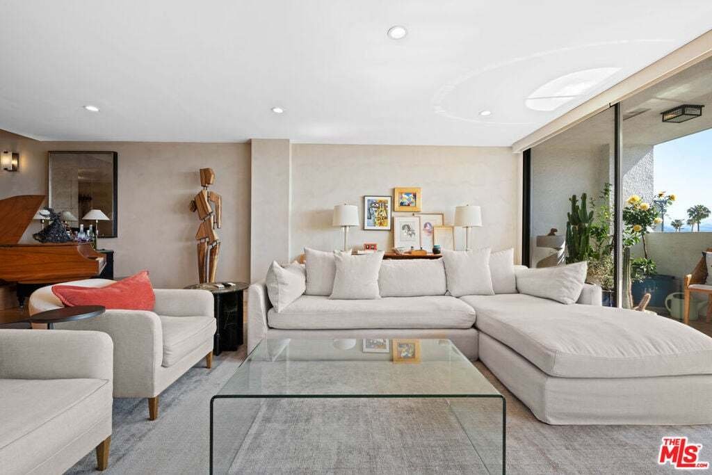 Condominio a Beverly Hills, California, Stati Uniti 4 - 18813920