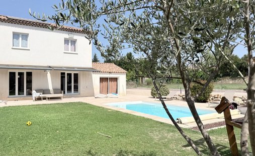 House in Granettes-Jauberte-Sainte Anne, Aix-en-Provence, France 1