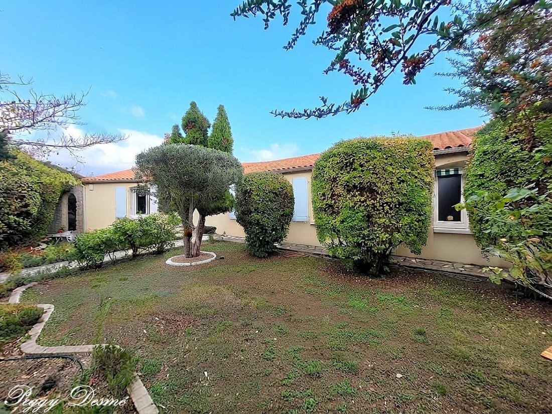 Maison à Périgny, Nouvelle-Aquitaine, France 1 - 18813064