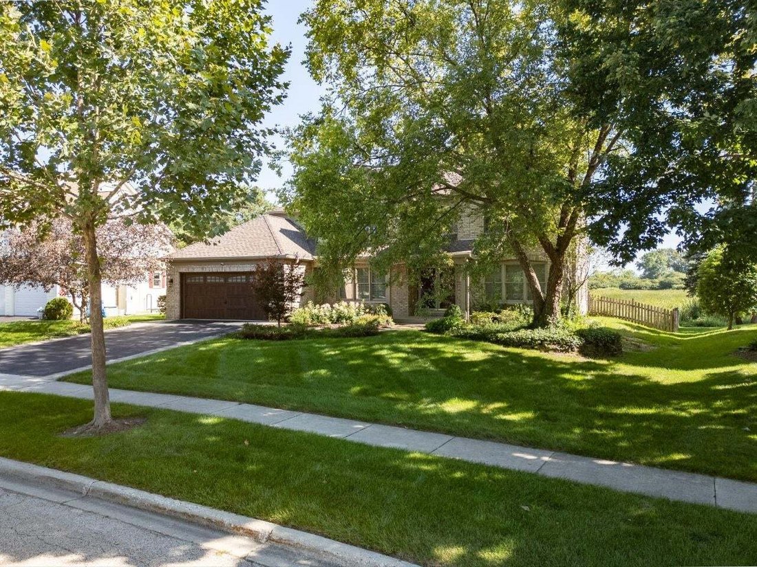 House in Mundelein, Illinois, United States 5 - 18811818