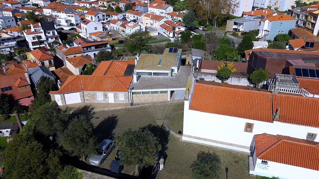Maison à Lordelo do Ouro et Massarelos, District de Porto, Portugal 1 - 18812213