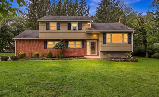 House in Mountain Lakes, New Jersey, United States 1