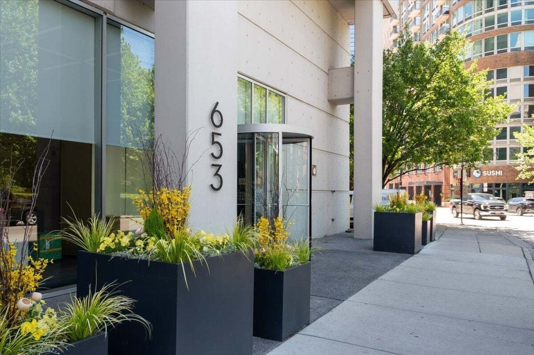 Condo in Chicago, Illinois, United States 4 - 18814869