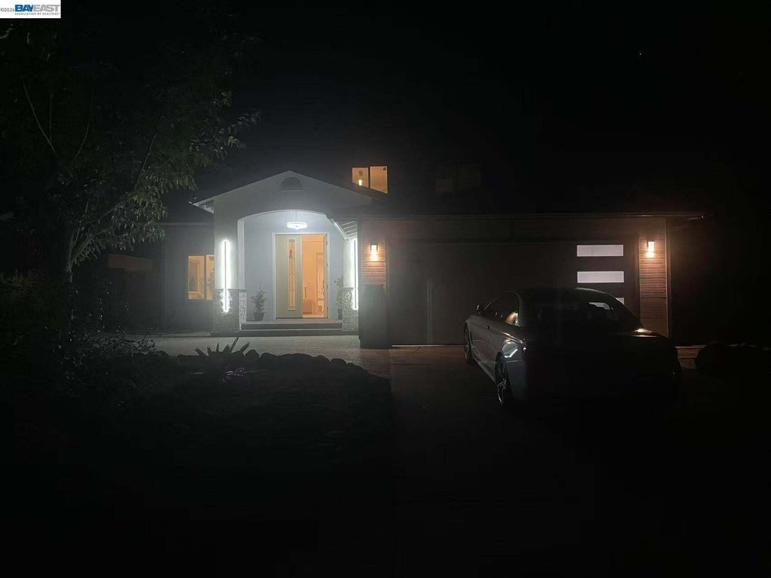 Casa a San Jose, California, Stati Uniti 3 - 18813618