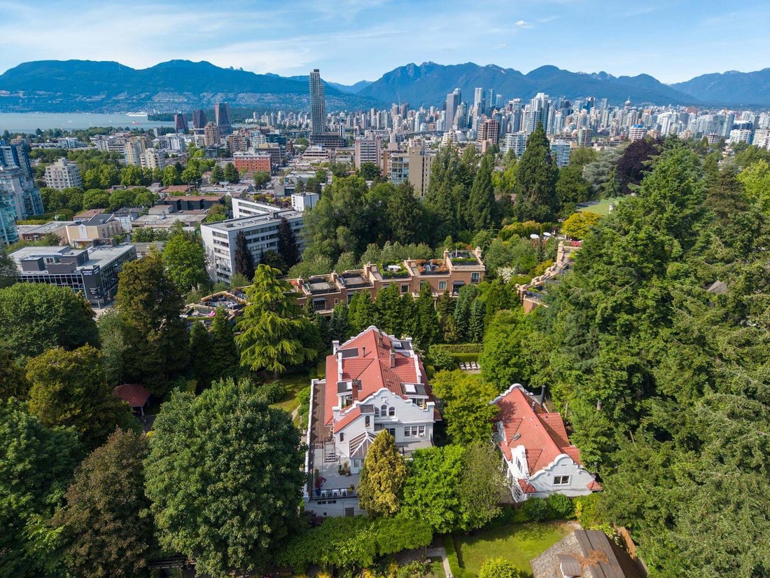 House in Vancouver, British Columbia, Canada 3 - 18815452