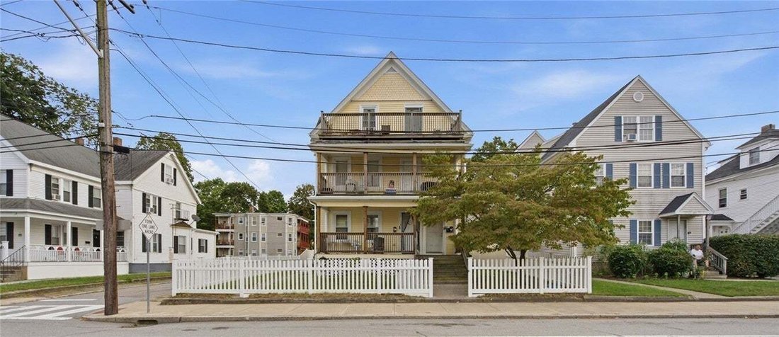 Otros en Attleboro, Massachusetts, Estados Unidos 1 - 18813543