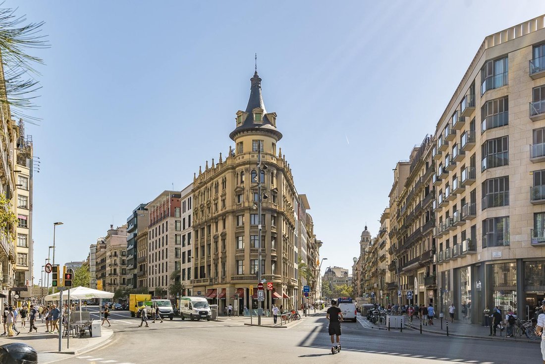 Appartamento a Eixample, Barcellona, Spagna 4 - 18812084
