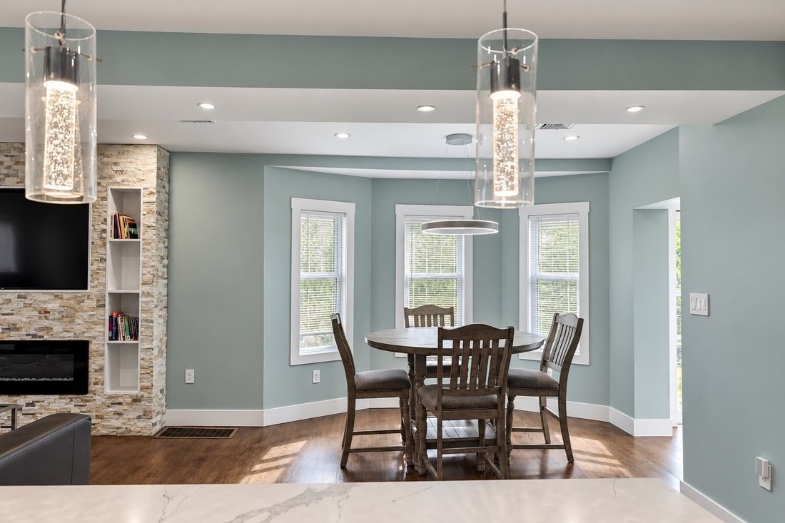 House in Revere, Massachusetts, United States 3 - 18815073