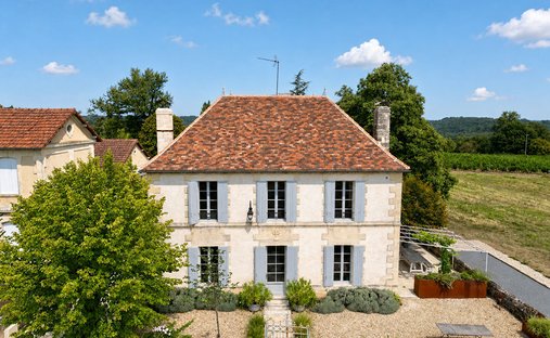 Villa in Saint-Émilion, Nouvelle-Aquitaine, France 1
