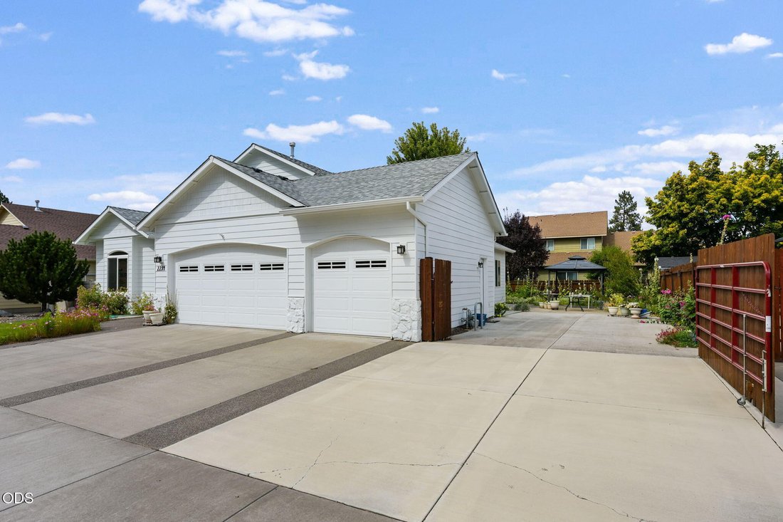 House in Bend, Oregon, United States 3 - 18811392