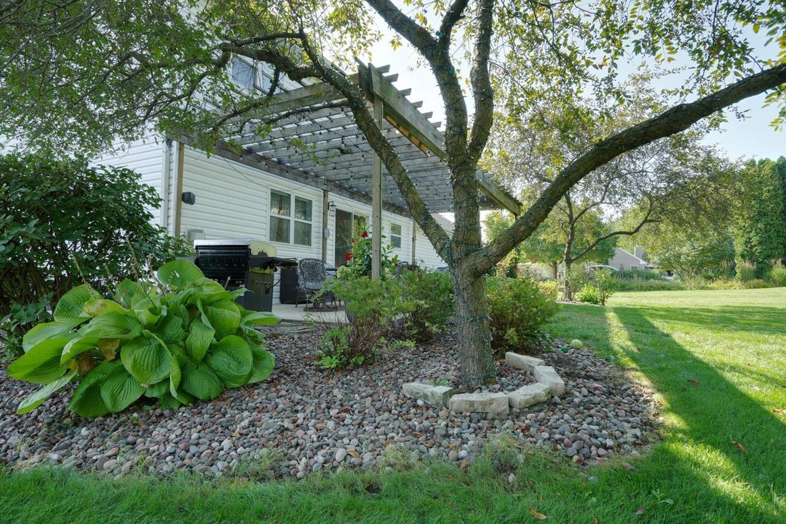 House in Okauchee Lake, Wisconsin, United States 4 - 18811558