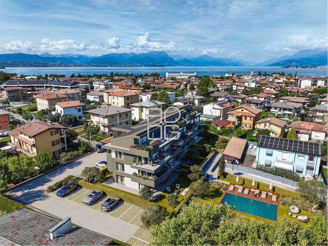 Apartamento en Rivoltella, Desenzano del Garda, Lombardía 1 - 18814071