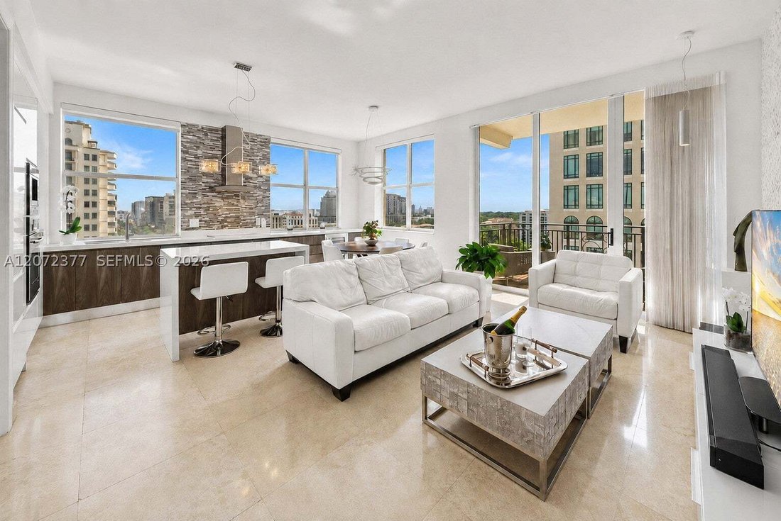 Condo in Coral Gables, Florida, United States 3 - 18811465