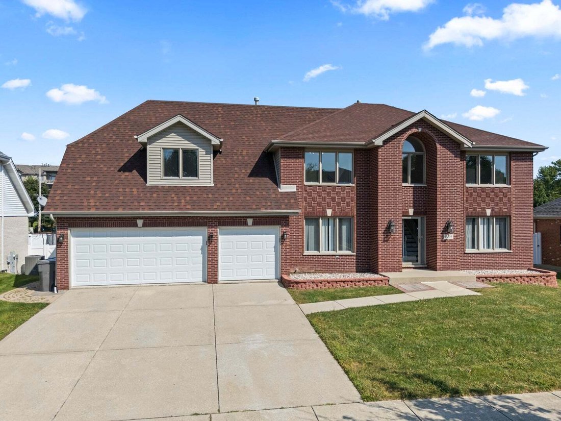 House in Orland Park, Illinois, United States 1 - 18814842