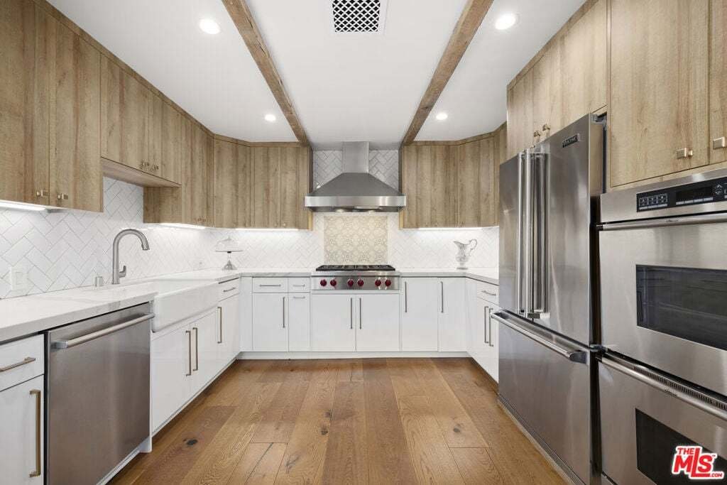 Condominio a Beverly Hills, California, Stati Uniti 1 - 18813913