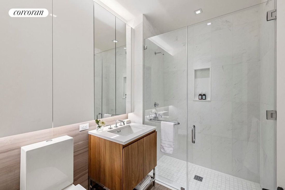Condo in New York, New York, United States 5 - 18812779
