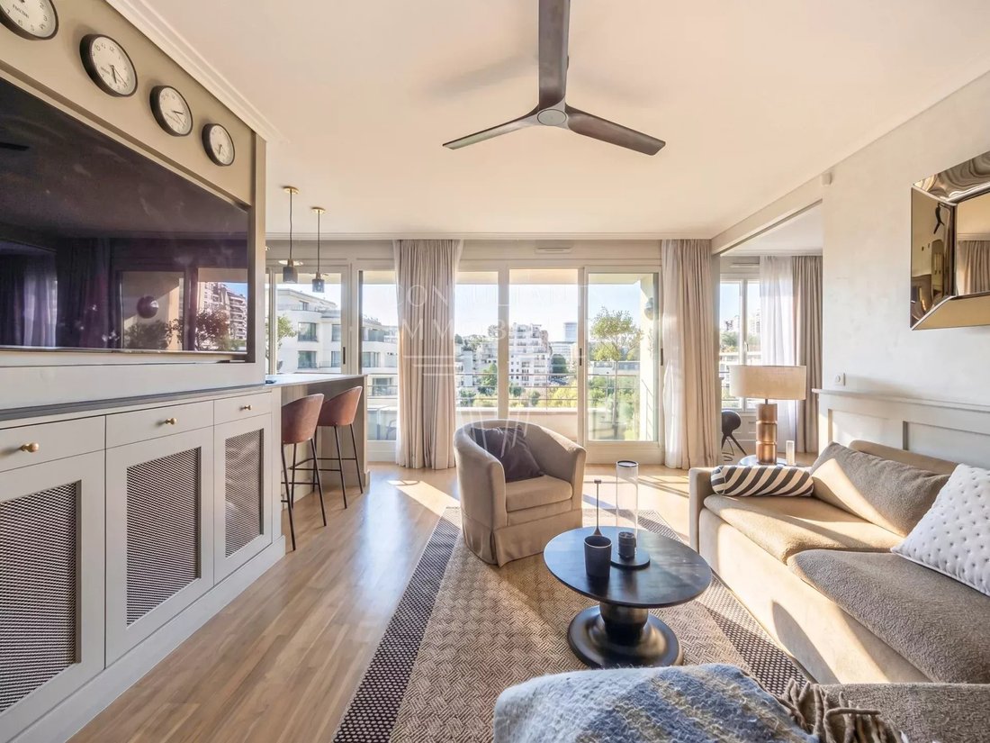 Apartment in Muette Sud, Paris 16e Arrondissement, Paris 5 - 18812443