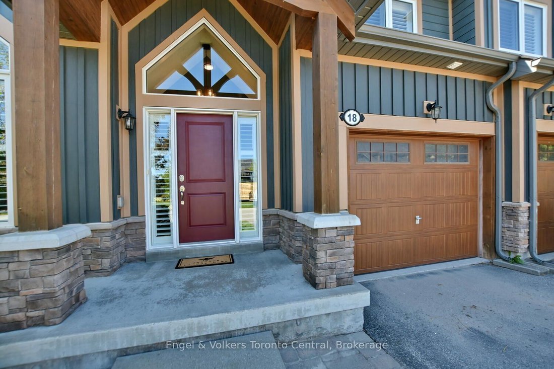 Townhouse in Collingwood, Ontario, Canada 2 - 18815429