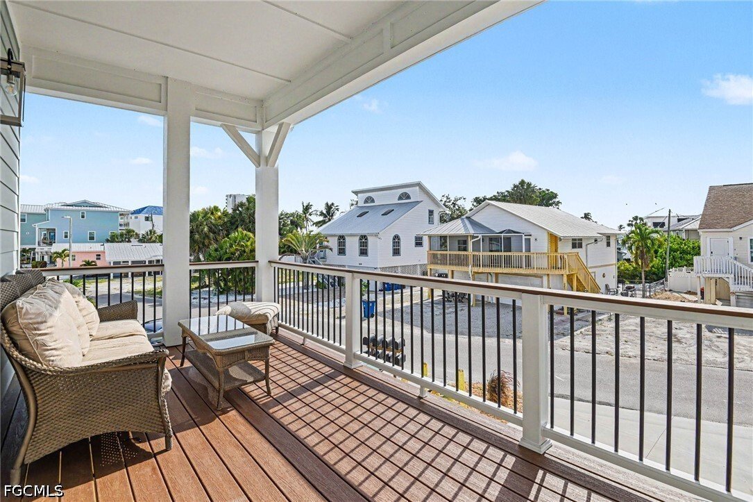 Maison à Fort Myers Beach, Floride, États-Unis 3 - 18811059