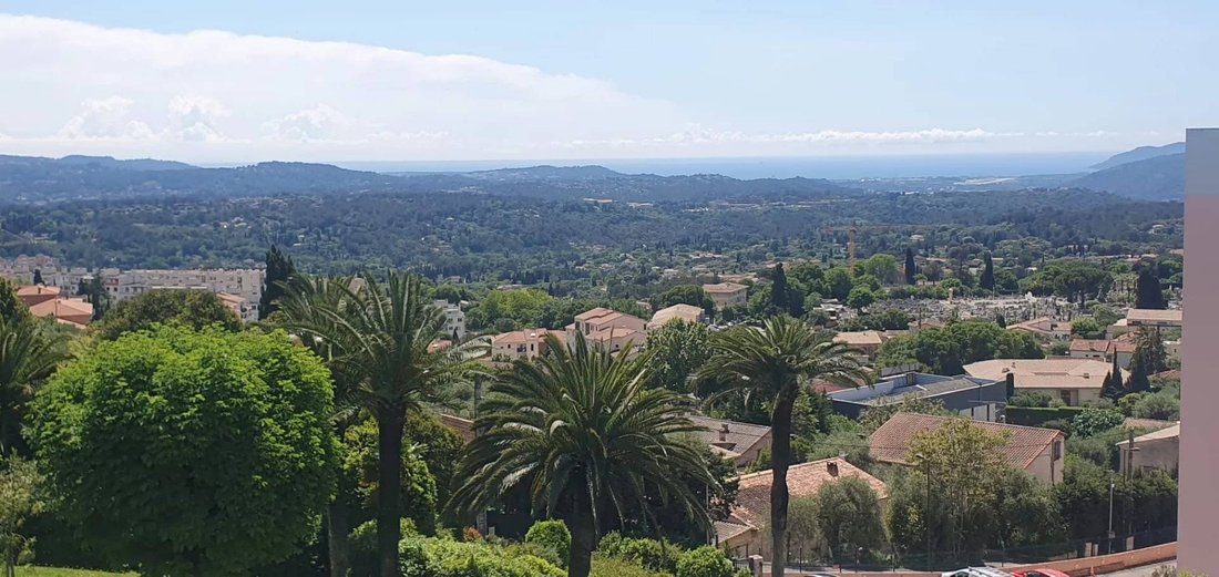 Apartamento en Grasse, Provenza-Alpes-Costa Azul, Francia 1 - 16031242